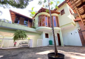 Foto 1 de Casa com 4 Quartos à venda, 314m² em Dona Clara, Belo Horizonte