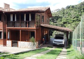 Foto 1 de Casa com 3 Quartos à venda, 150m² em Centro, Rio Acima