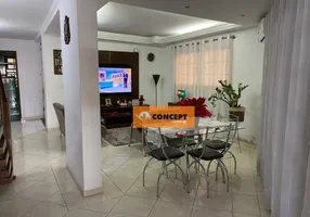 Foto 1 de Sobrado com 3 Quartos à venda, 197m² em Vila Monteiro, Poá