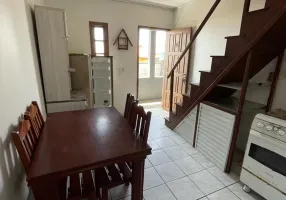 Foto 1 de Apartamento com 2 Quartos à venda, 50m² em Salinas, Cidreira