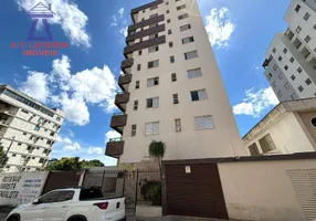 Foto 1 de Apartamento com 3 Quartos para alugar, 110m² em Centro, Montes Claros