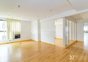 Foto 1 de Sala Comercial para alugar, 262m² em Centro Histórico, Porto Alegre