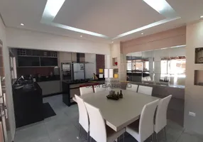 Foto 1 de Casa com 3 Quartos à venda, 220m² em Parque Residencial Casarão, Sumaré