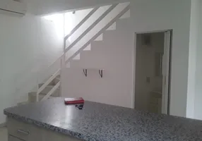 Foto 1 de Casa com 2 Quartos para alugar, 80m² em Chacara Canta Galo, Cotia