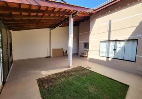 Foto 1 de Casa com 3 Quartos à venda, 284m² em Jardim Simus, Sorocaba