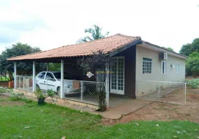 Foto 1 de Fazenda/Sítio com 3 Quartos à venda, 132m² em Terra de Sao Lucas Zona Rural, São José do Rio Preto