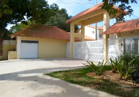 Foto 1 de Casa de Condomínio com 2 Quartos para venda ou aluguel, 58m² em  Pedra de Guaratiba, Rio de Janeiro