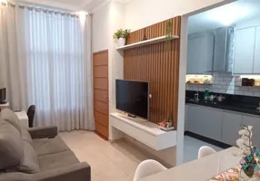 Foto 1 de Casa com 2 Quartos à venda, 80m² em Conjunto Cafe, Londrina