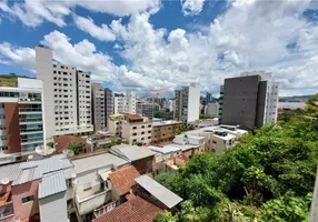 Foto 1 de Apartamento com 3 Quartos à venda, 72m² em Bom Pastor, Juiz de Fora