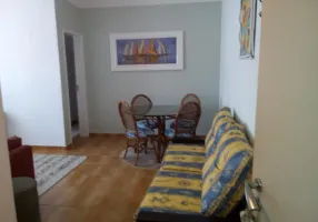 Foto 1 de Apartamento com 3 Quartos à venda, 75m² em Jardim Três Marias, Guarujá