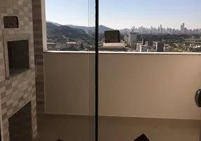 Foto 1 de Apartamento com 3 Quartos à venda, 80m² em Centro, Camboriú