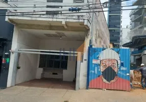 Foto 1 de Sobrado com 4 Quartos para alugar, 280m² em Pinheiros, São Paulo