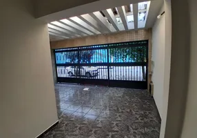 Foto 1 de Casa com 3 Quartos para alugar, 140m² em Belenzinho, São Paulo