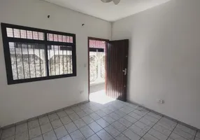 Foto 1 de Casa com 1 Quarto à venda, 45m² em Canabrava, Salvador