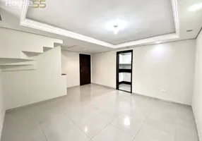 Foto 1 de Sobrado com 5 Quartos à venda, 297m² em Uberaba, Curitiba