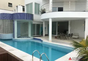 Foto 1 de Sobrado com 4 Quartos à venda, 661m² em Santa Terezinha, São Bernardo do Campo