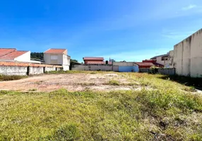 Foto 1 de Lote/Terreno à venda, 960m² em Centro, Guaratuba