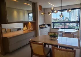 Foto 1 de Apartamento com 3 Quartos à venda, 101m² em Copacabana, Uberlândia