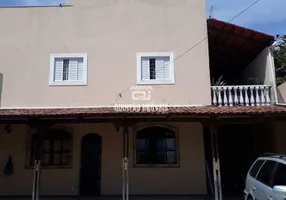 Foto 1 de Casa com 4 Quartos à venda, 300m² em Nossa Senhora de Fátima, Contagem