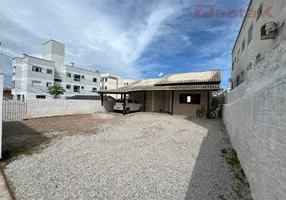 Foto 1 de Casa com 2 Quartos à venda, 140m² em Serraria, São José