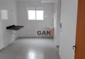 Foto 1 de Apartamento com 2 Quartos à venda, 34m² em VILA ELZE, São Paulo