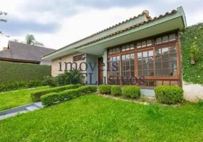Foto 1 de Casa com 4 Quartos para alugar, 300m² em Cascatinha, Curitiba