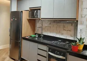 Foto 1 de Casa com 3 Quartos à venda, 110m² em Jardim Oliveiras, Taboão da Serra