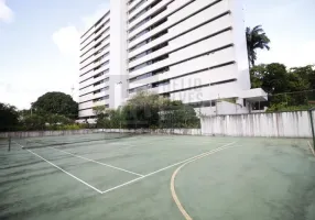 Foto 1 de Apartamento com 4 Quartos à venda, 253m² em Casa Forte, Recife