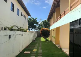 Foto 1 de Casa de Condomínio com 2 Quartos à venda, 71m² em Praia do Flamengo, Salvador