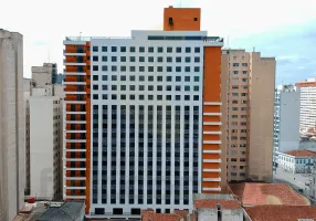 Foto 1 de Apartamento com 1 Quarto à venda, 28m² em Centro, Curitiba