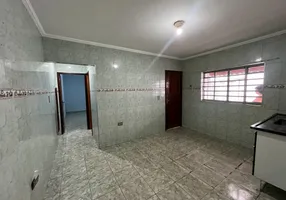 Foto 1 de Casa com 1 Quarto para venda ou aluguel, 50m² em Jardim São Luís, Suzano