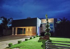 Foto 1 de Casa de Condomínio com 4 Quartos à venda, 607m² em Loteamento Caribe, Palmas