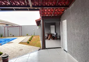 Foto 1 de Casa com 3 Quartos à venda, 200m² em Mansoes Suleste, Cidade Ocidental