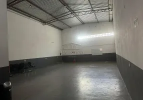 Foto 1 de Sala Comercial para alugar, 200m² em Quinta da Paineira, São Paulo