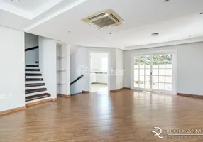 Foto 1 de Casa de Condomínio com 4 Quartos à venda, 242m² em Chácara das Pedras, Porto Alegre