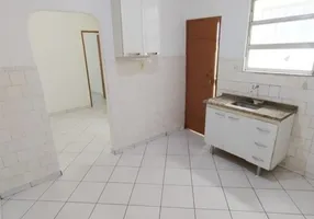 Foto 1 de Casa com 2 Quartos à venda, 90m² em Vila Granada, São Paulo