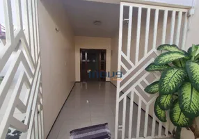 Foto 1 de Casa com 3 Quartos à venda, 220m² em Manuel Sátiro, Fortaleza