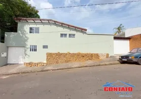 Foto 1 de Casa com 3 Quartos para alugar, 250m² em Jardim Brasil, São Carlos