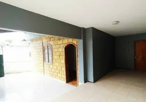 Foto 1 de Casa com 5 Quartos à venda, 260m² em Fernão Dias, Belo Horizonte