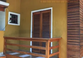 Foto 1 de Sobrado com 4 Quartos à venda, 260m² em Parque Monte Alegre, Taboão da Serra