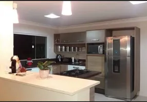 Foto 1 de Sobrado com 3 Quartos à venda, 180m² em Jardim Nova Poá, Poá