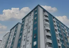 Foto 1 de Apartamento com 3 Quartos para alugar, 74m² em Barreiros, São José