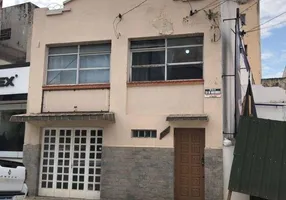 Foto 1 de Casa com 2 Quartos à venda, 190m² em Centro, Taubaté
