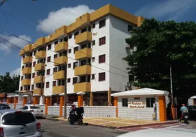 Foto 1 de Apartamento com 3 Quartos para alugar, 80m² em Varjota, Fortaleza