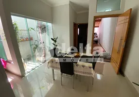 Foto 1 de Casa com 2 Quartos à venda, 125m² em Jardim Europa, Uberlândia