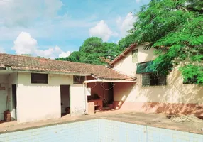 Foto 1 de Fazenda/Sítio à venda, 263m² em Vila Xavier, Araraquara