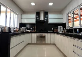 Foto 1 de Casa com 4 Quartos à venda, 300m² em Jardim Paulicéia, Campinas