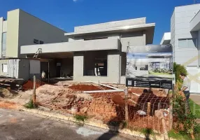 Foto 1 de Casa de Condomínio com 3 Quartos à venda, 186m² em Betel, Paulínia