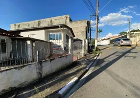 Foto 1 de Lote/Terreno à venda, 300m² em Vila Santo Antônio do Portão, Cotia
