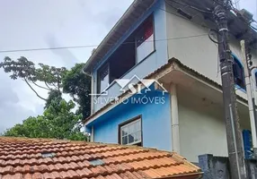 Foto 1 de Casa com 4 Quartos à venda, 57m² em Morin, Petrópolis
